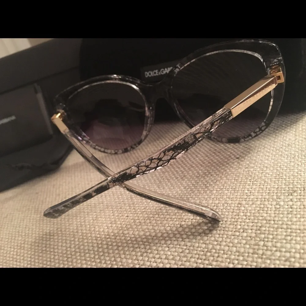 🔥SUPER SALE 🔥Dolce and Gabbana lace sunglasses